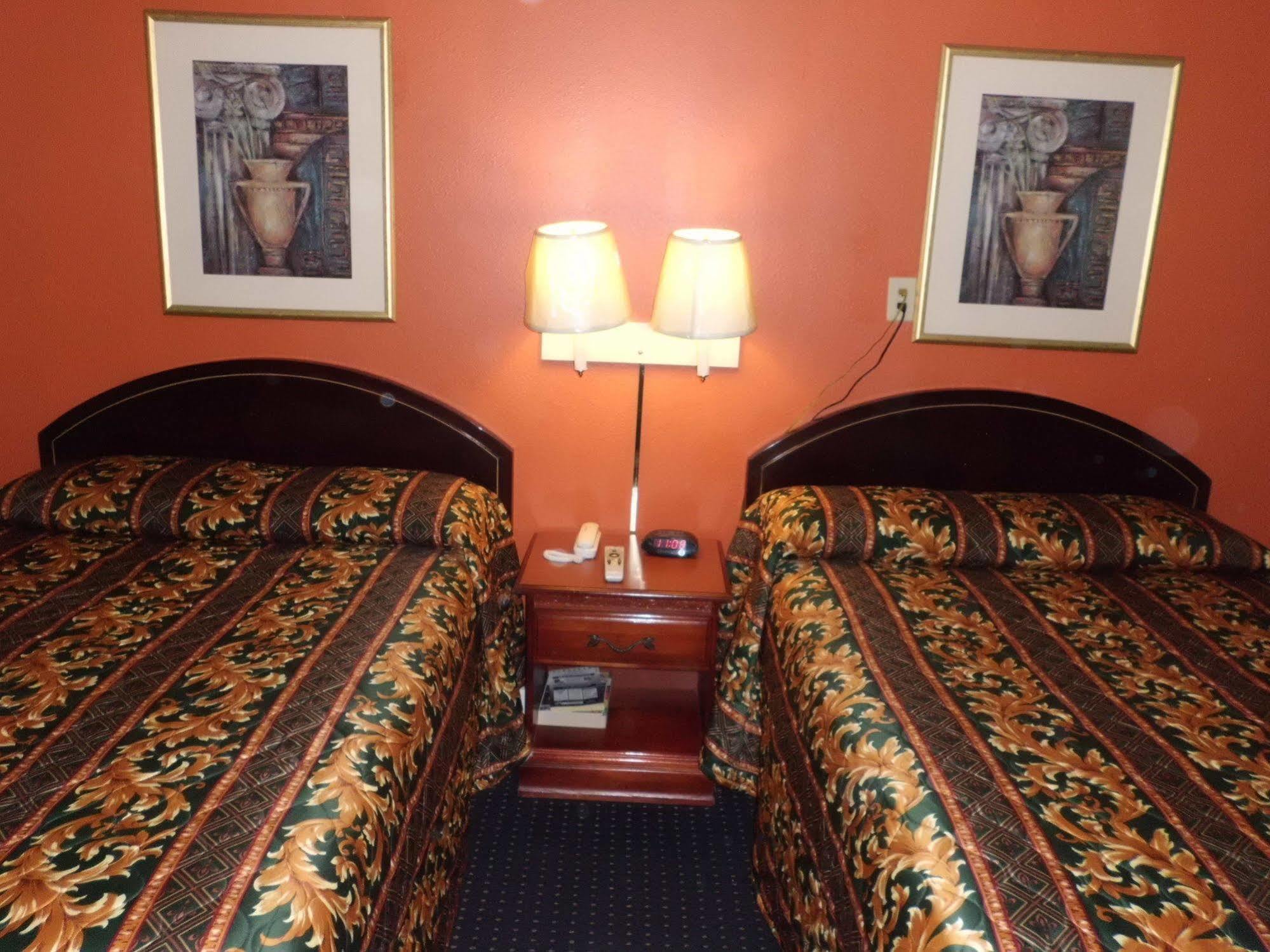Budget ZZZZ Motel Cleveland Buitenkant foto